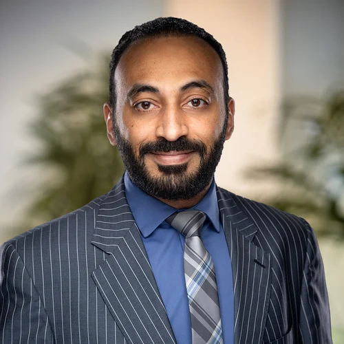 Retrato de Ahmed Al Rashid, operador de cambio, cliente Century Labo en Dubái